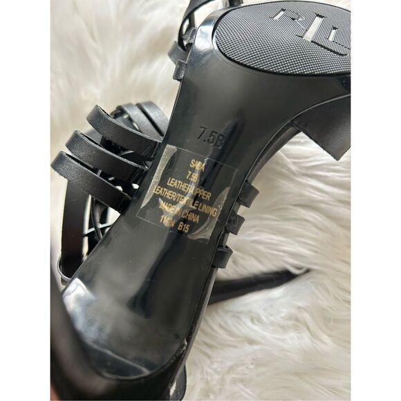 Ralph Lauren Women's 'Saba' Black Leather Sandals size 7.5 - Picture 5 of 5